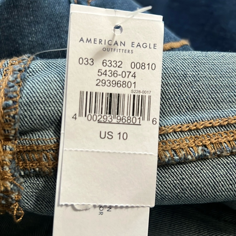 NWT American Eagle Skinny Bermuda Shorts-Size 10 - Picture 7 of 7